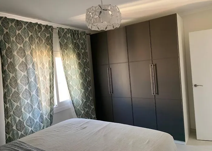 Апартаменты Cunit, Front Line With Sea View Кунит