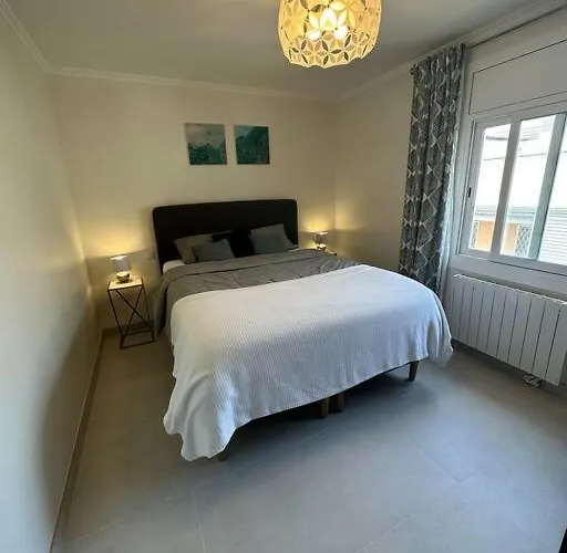 Cunit, Front Line With Sea View *