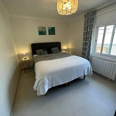 Cunit, Front Line With Sea View *